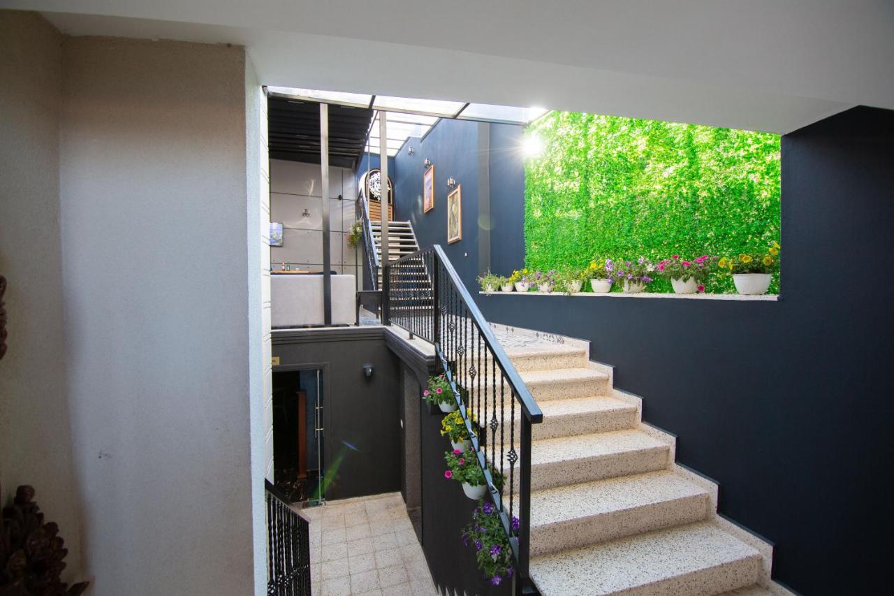 Boutique Hotel Kooperativa Pogradec Exterior foto